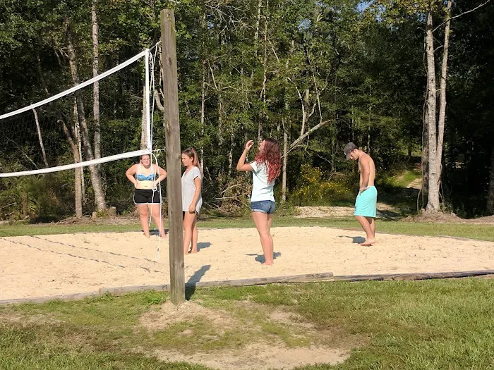 Whispering Creek Lodging & RV Resort Picture 8