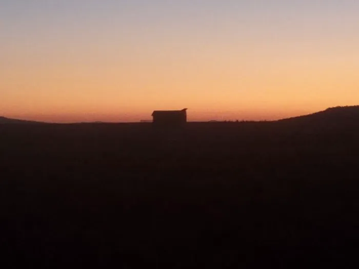 Golden Acred Ridge Estate Picture 5