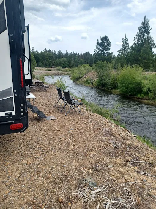 Whistle Stop RV Park Picture 7