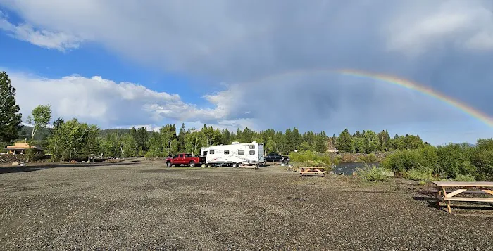 Whistle Stop RV Park Picture 4