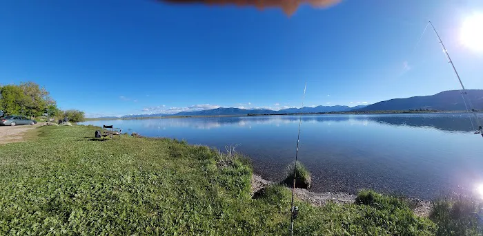 Browns Lake Campground Picture 2
