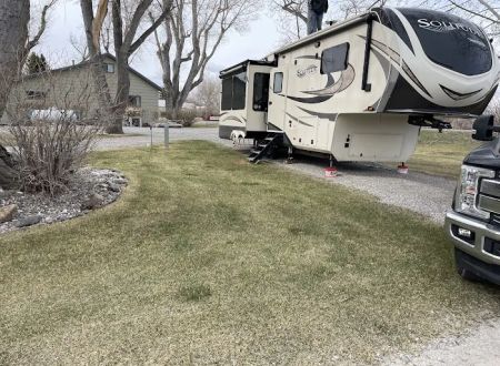 Shady Meadow RV Park