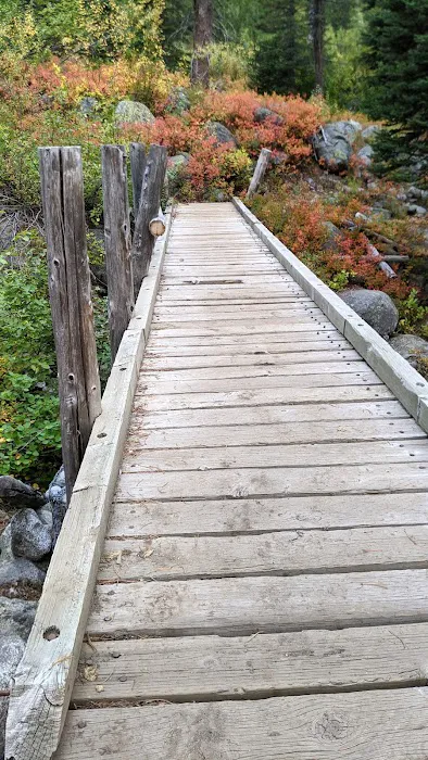UPPER PAYETTE LAKE CAMPGROUND Picture 5