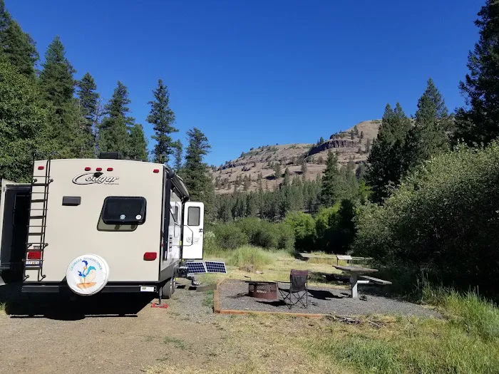 Tollbridge Campground Picture 6