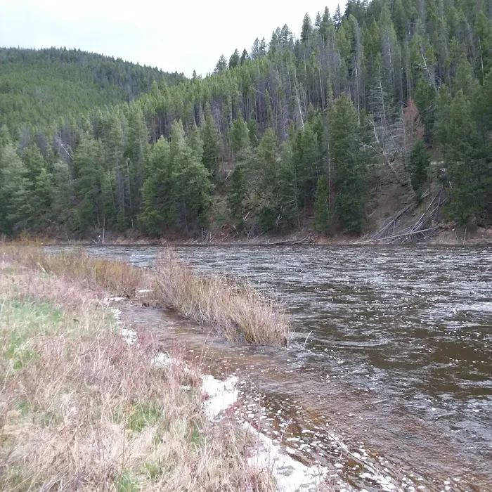 Fishcreek Campground Picture 4