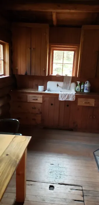 High Rye Cabin Picture 1