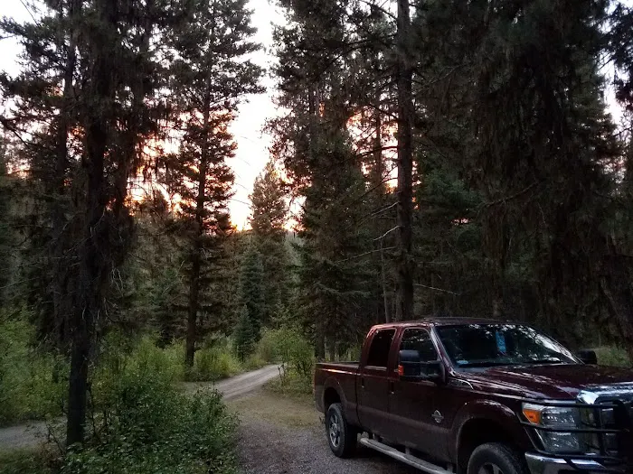 Twin Creek Campground & Group Picnic Picture 3