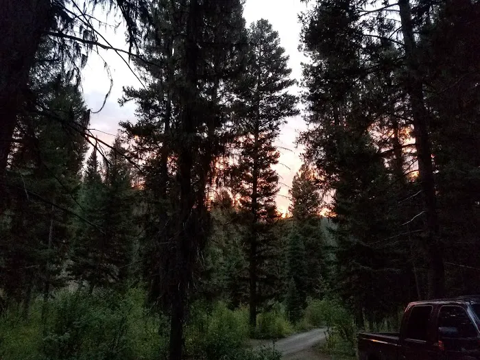 Twin Creek Campground & Group Picnic Picture 10