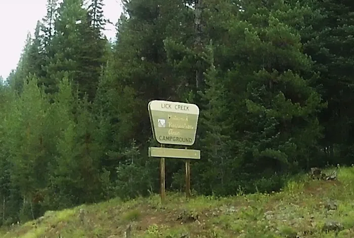 Lick Creek Campground Picture 5