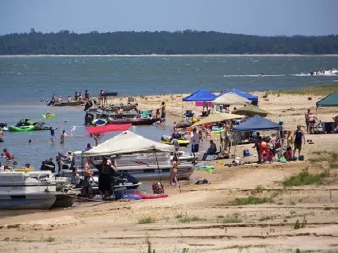 Powell Park Resort & Marina Picture 7