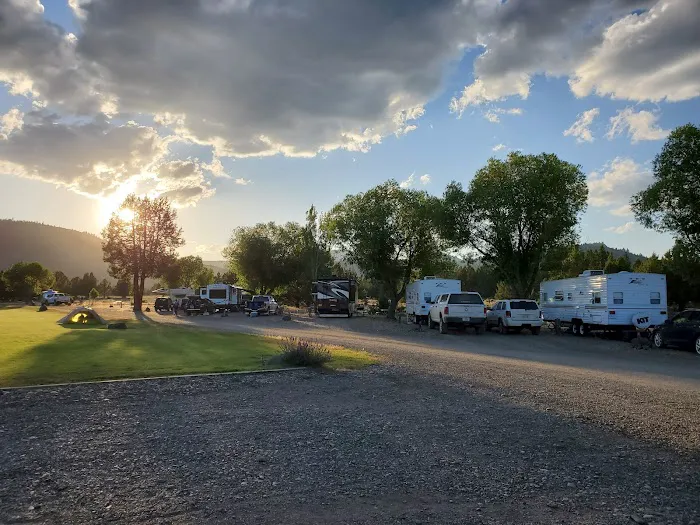 Junipers Reservoir RV Resort Picture 9