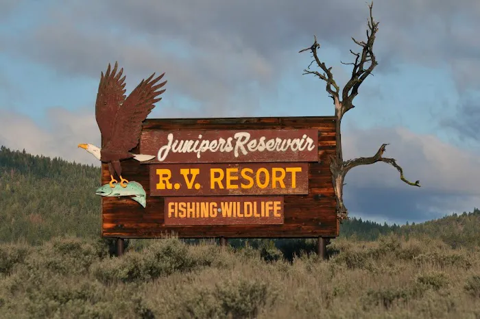 Junipers Reservoir RV Resort Picture 9