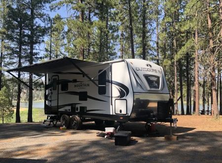 Dog Lake Campground