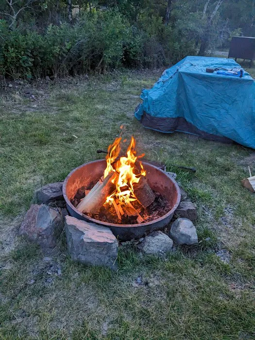 Divide Bridge Campground Picture 4