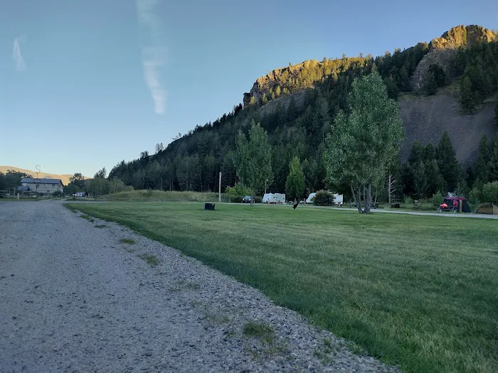 Divide Bridge Campground Picture 7
