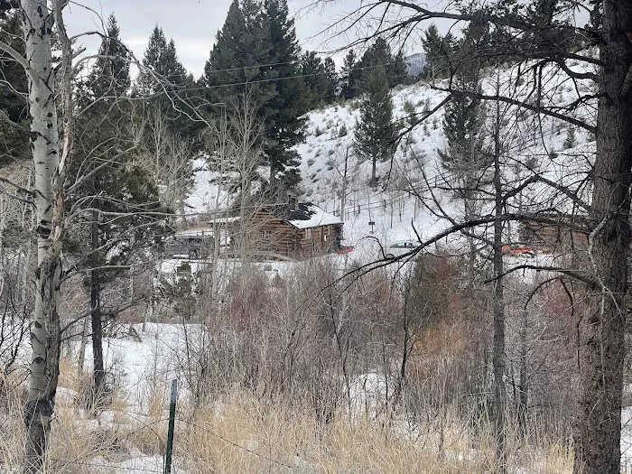 BIRCH CREEK CABIN (recgovnpsdata) Picture 6