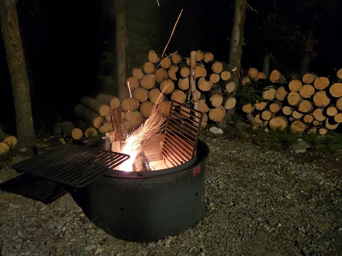 Wallace Lake Campground Picture 1