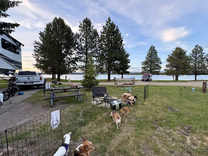 Huckleberry Campground Picture 3