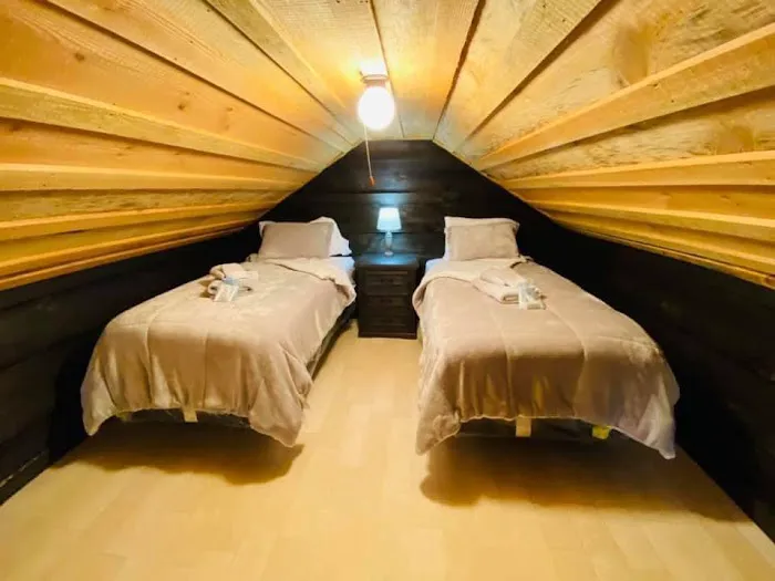 HWY 147 Bass Cabins & RV Hookups Picture 3