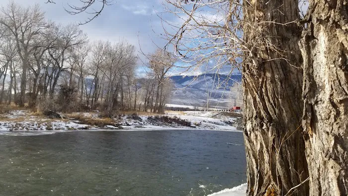 Shoup Bridge Campground Picture 9