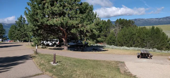 Snow Bank Campground Picture 4