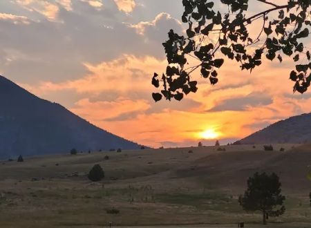 Lewis & Clark Caverns Campground