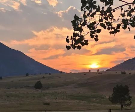 Lewis & Clark Caverns Campground