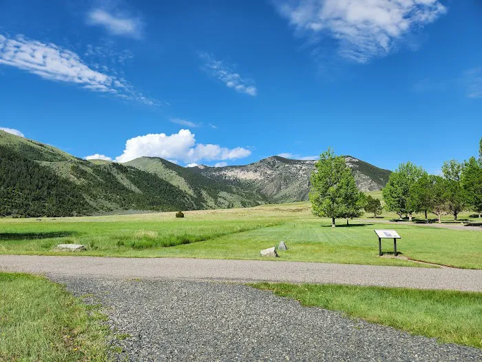 Lewis & Clark Caverns Campground Picture 9