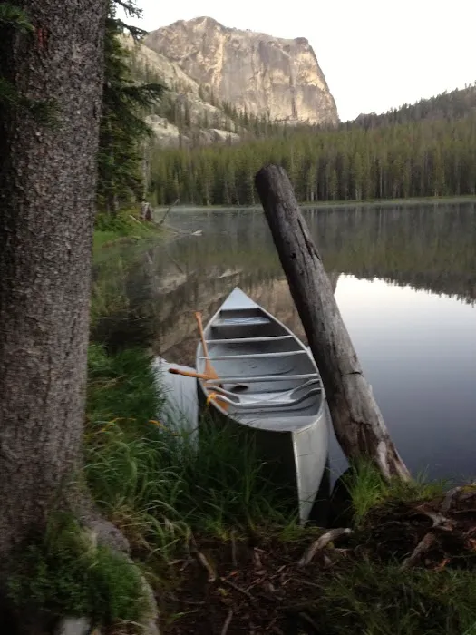Yellowjacket Lake Campground Picture 2