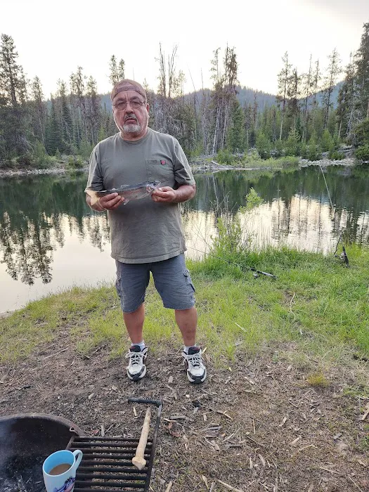 Riverside Campground (Lowman) - reserve Picture 8