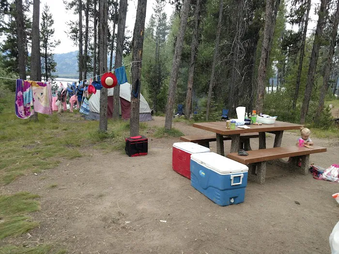 Barney's Campground Picture 5