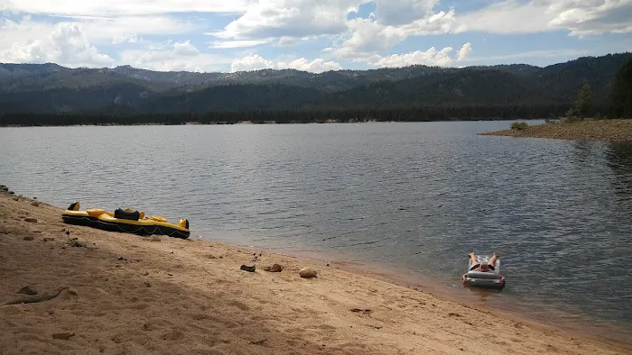 Barney's Campground Picture 2