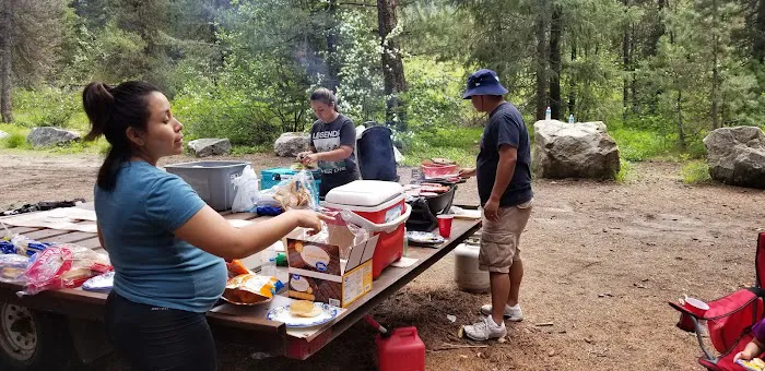 Peace Valley Campground Picture 3
