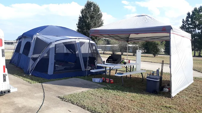 Carthage RV Campground Picture 8