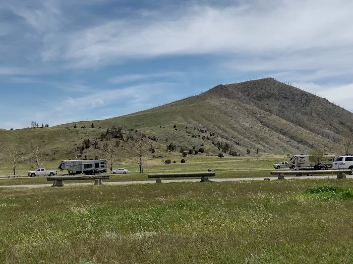 Red Mountain Campground Picture 6