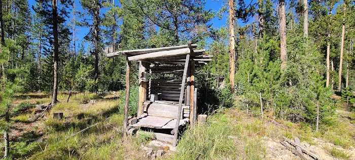 Fishhook Yurt Picture 9