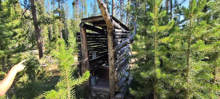 Fishhook Yurt Picture 7