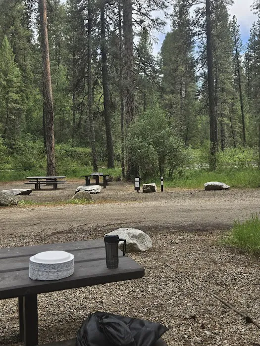 Tie Creek Campground Picture 6