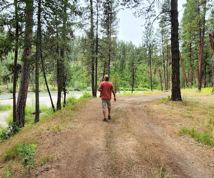Helende Campground Picture 7