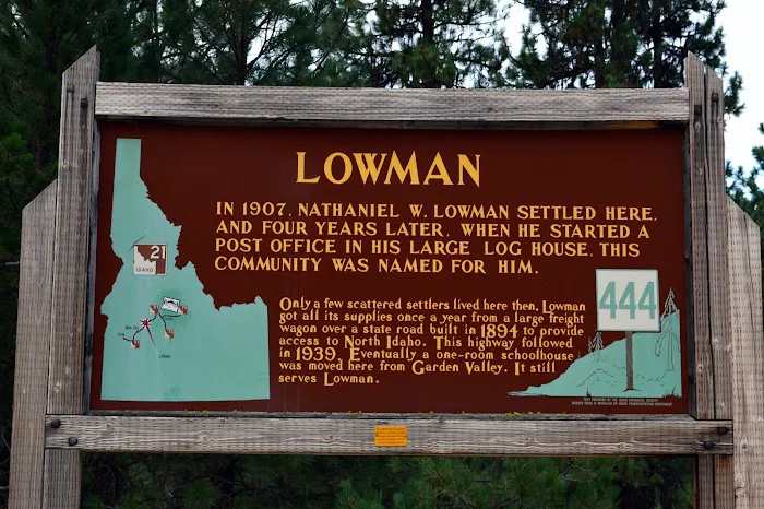 Lowman Ranger Station Picture 8
