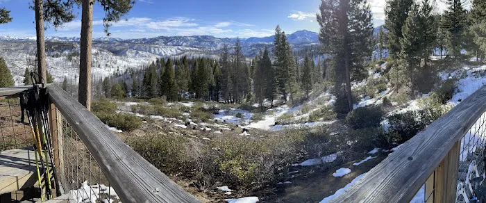 Banner Ridge Yurt Picture 7