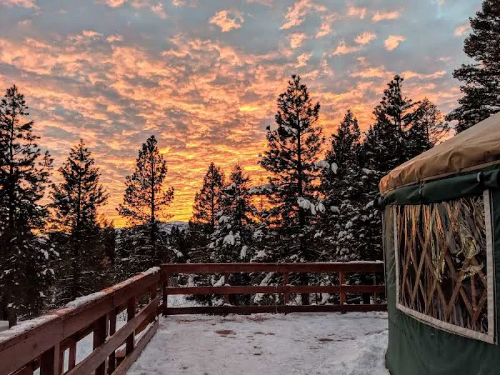 Elkhorn Yurt Picture 2