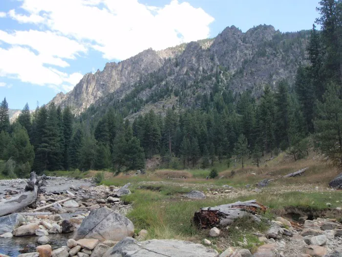 Deer Park Campground Picture 4