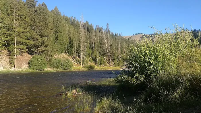 Mormon Bend Campground Picture 2