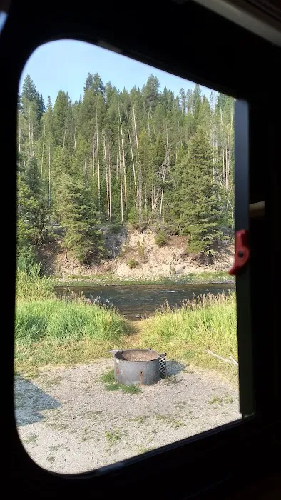 Mormon Bend Campground Picture 4