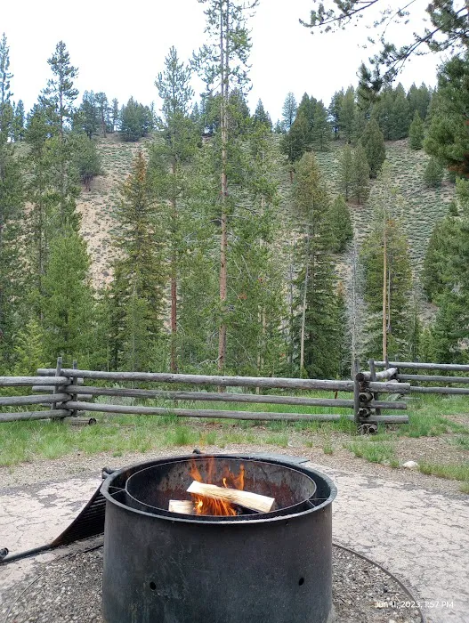 Sunny Gulch Campground Picture 7