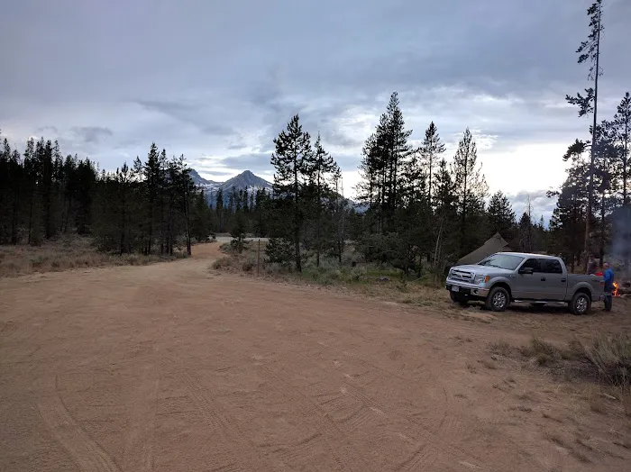 Chinook Bay Campground Picture 7
