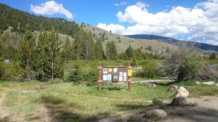 Chinook Bay Campground Picture 10
