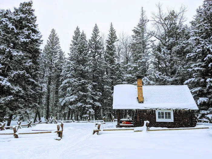 Spanish Creek Cabin Picture 3