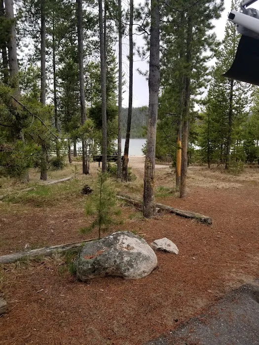 OUTLET CAMPGROUND Picture 10